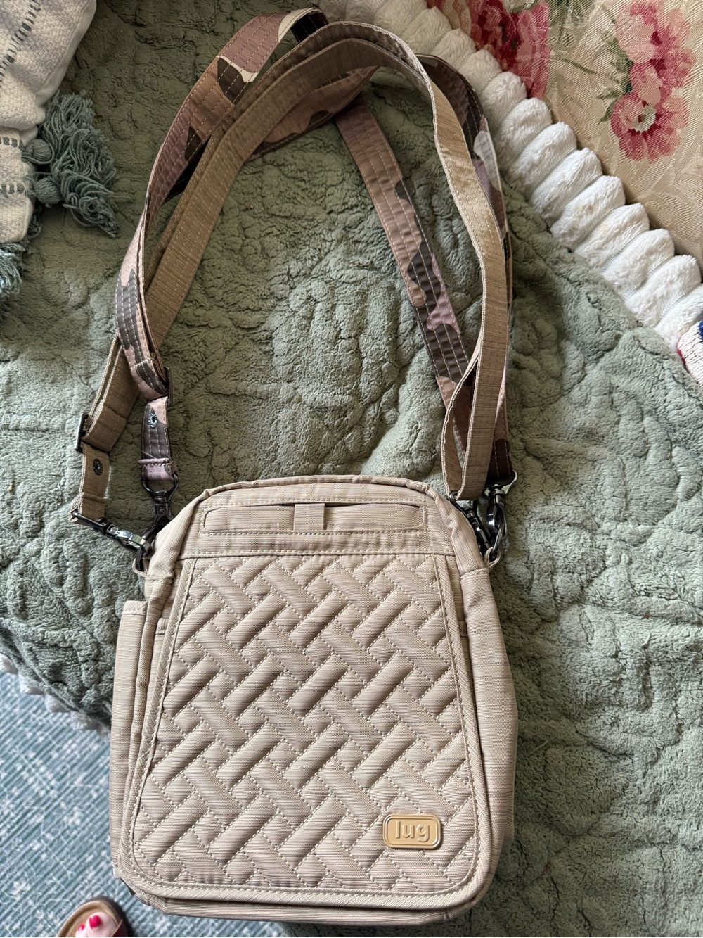 lug Quilted Tan Crossbody with Patterned Adjustable Strap